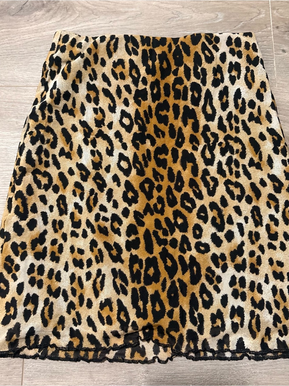 Forever 21 Leopard Print Mini Skirt in Tan, Black, Cream